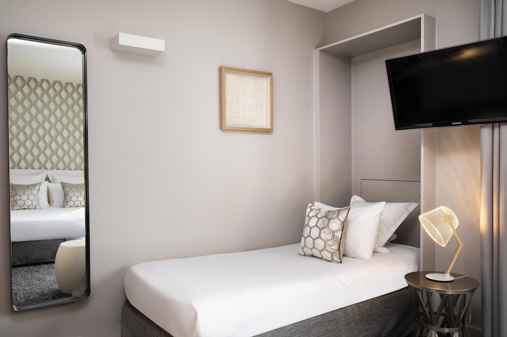 Hotel Paris Bastille 40/75