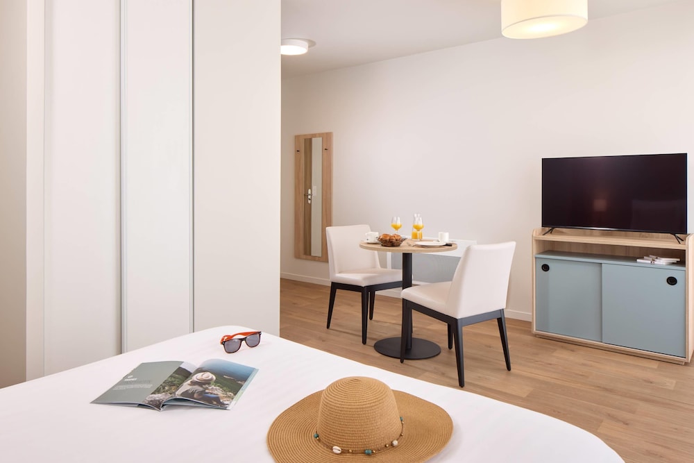 Quality Aparthotel Cherbourg 41/50
