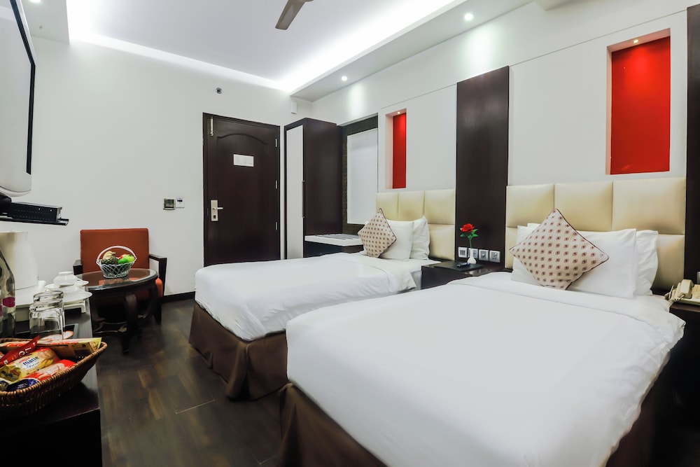 SUPERIOR, KING BED