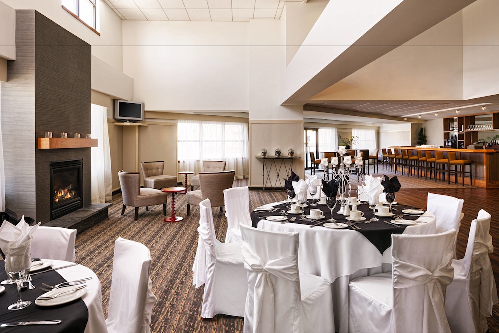 Kingston Market Square Hotel 38/50