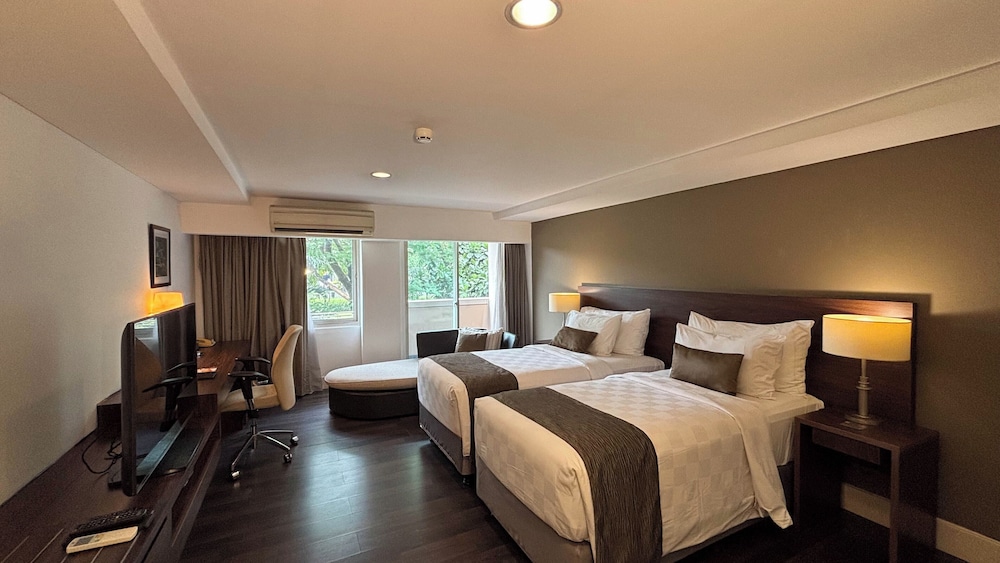 Studio, Twin Beds, Garden Wing