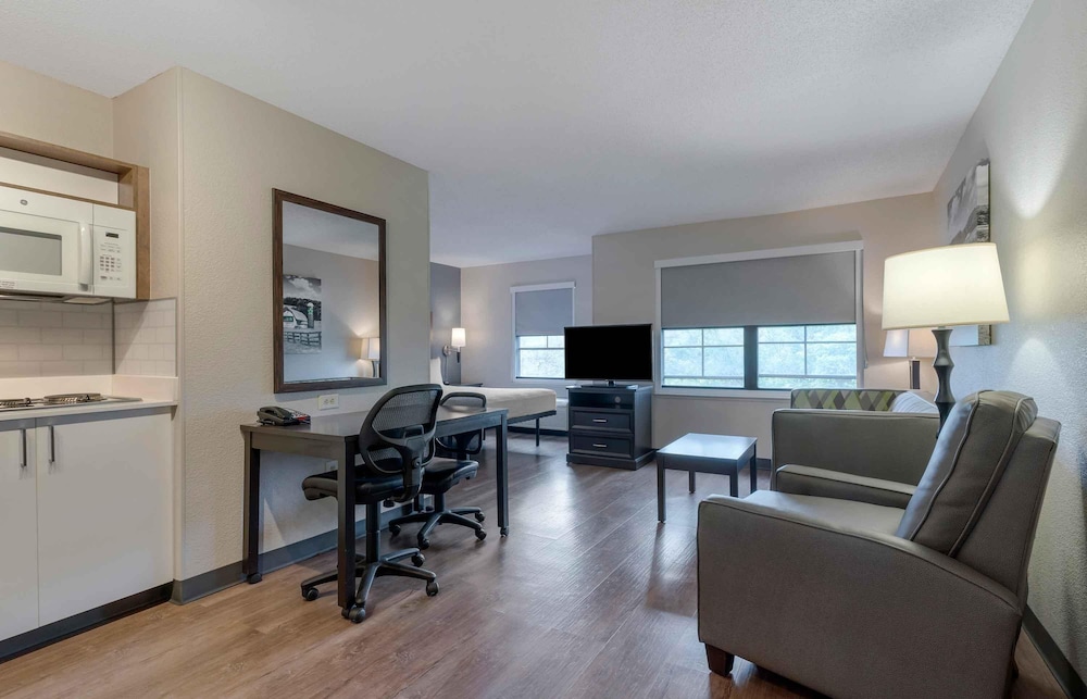 Extended Stay America San Francisco-San Carlos 48/67