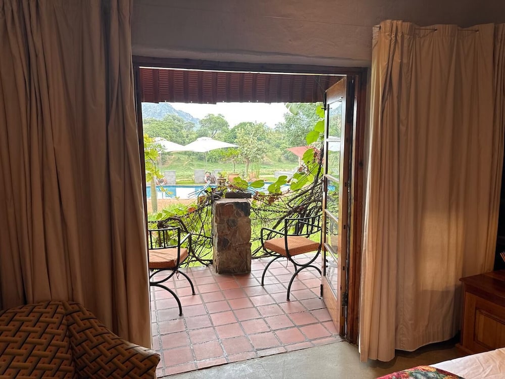 River House Lodge 23/50