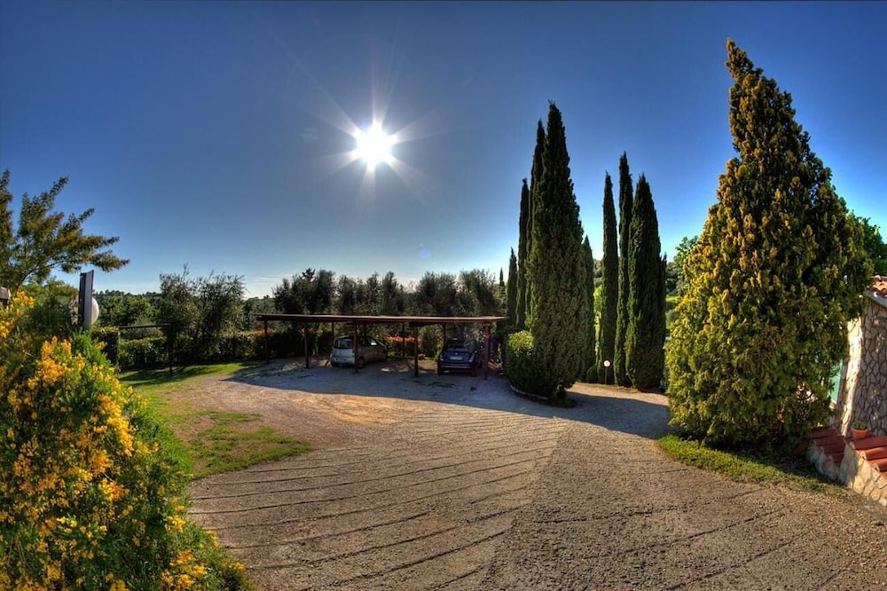Agriturismo Poggio Del Drago 46/50