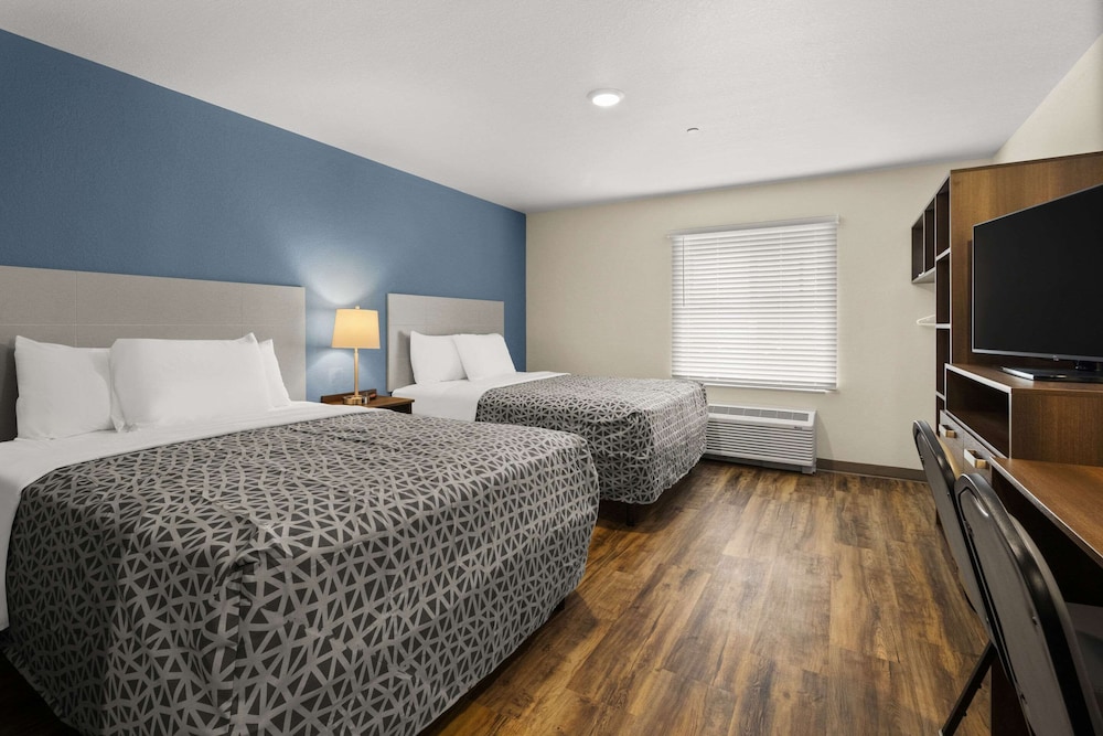 WoodSpring Suites Bowling Green I-65 2/15