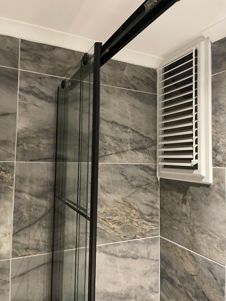 Aymira Suites 23/40