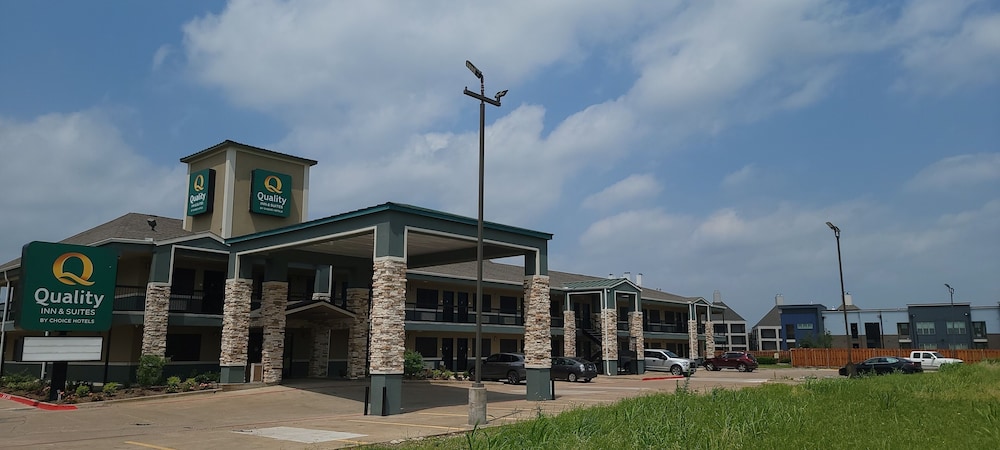 Quality Inn Suites Garland East Dallas 7/56