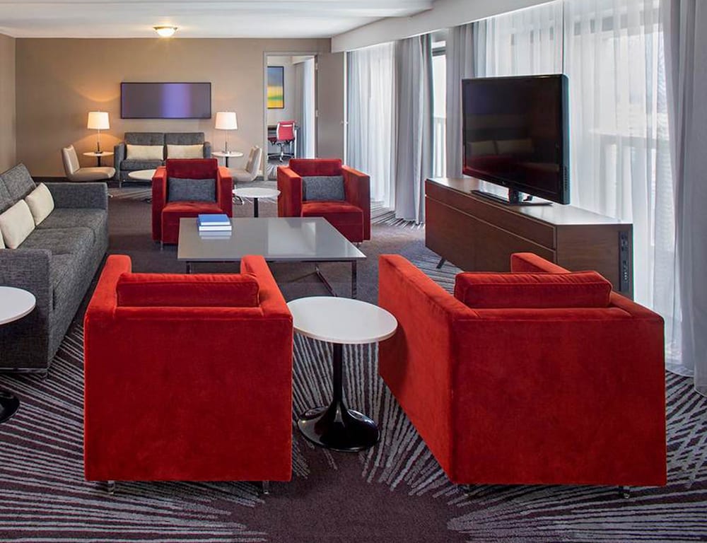 Hyatt Regency Atlanta 67/71