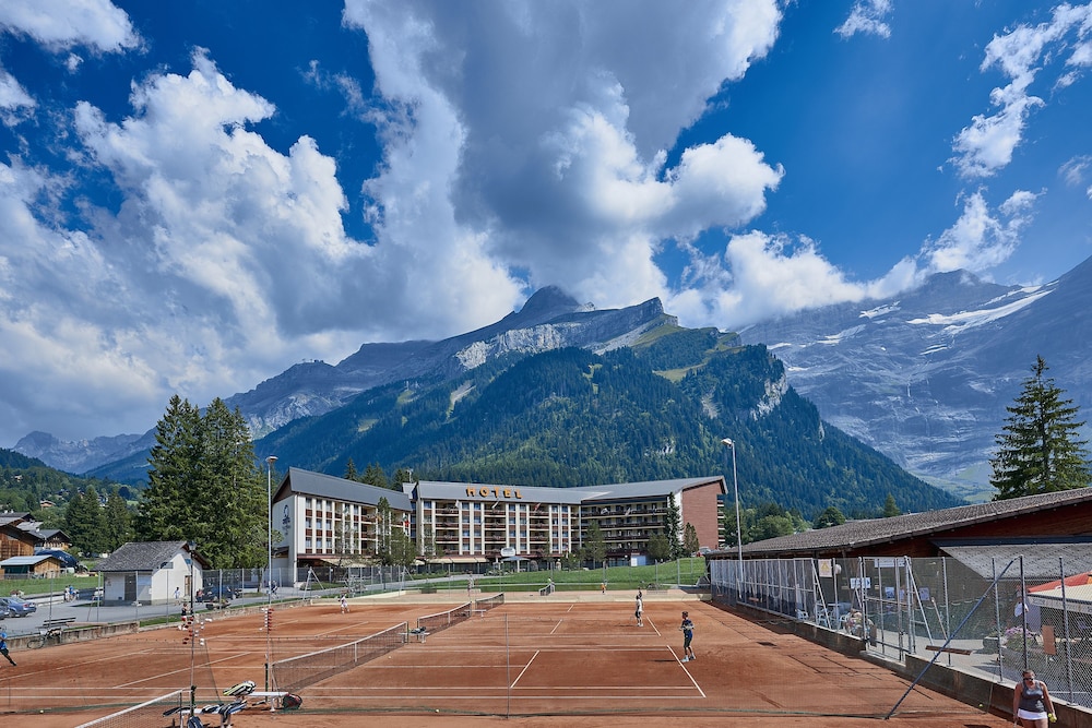 EUROTEL VICTORIA LES DIABLERETS 6/64