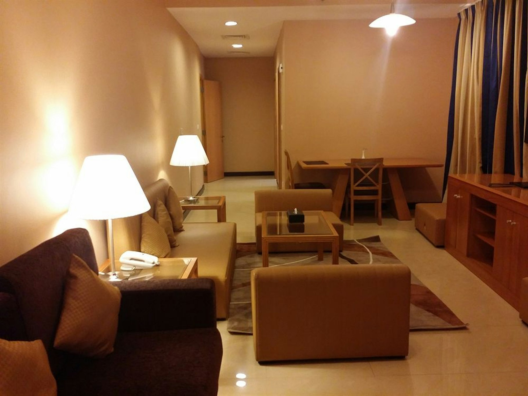 City Stay Grand Hotel Apartment 17/27