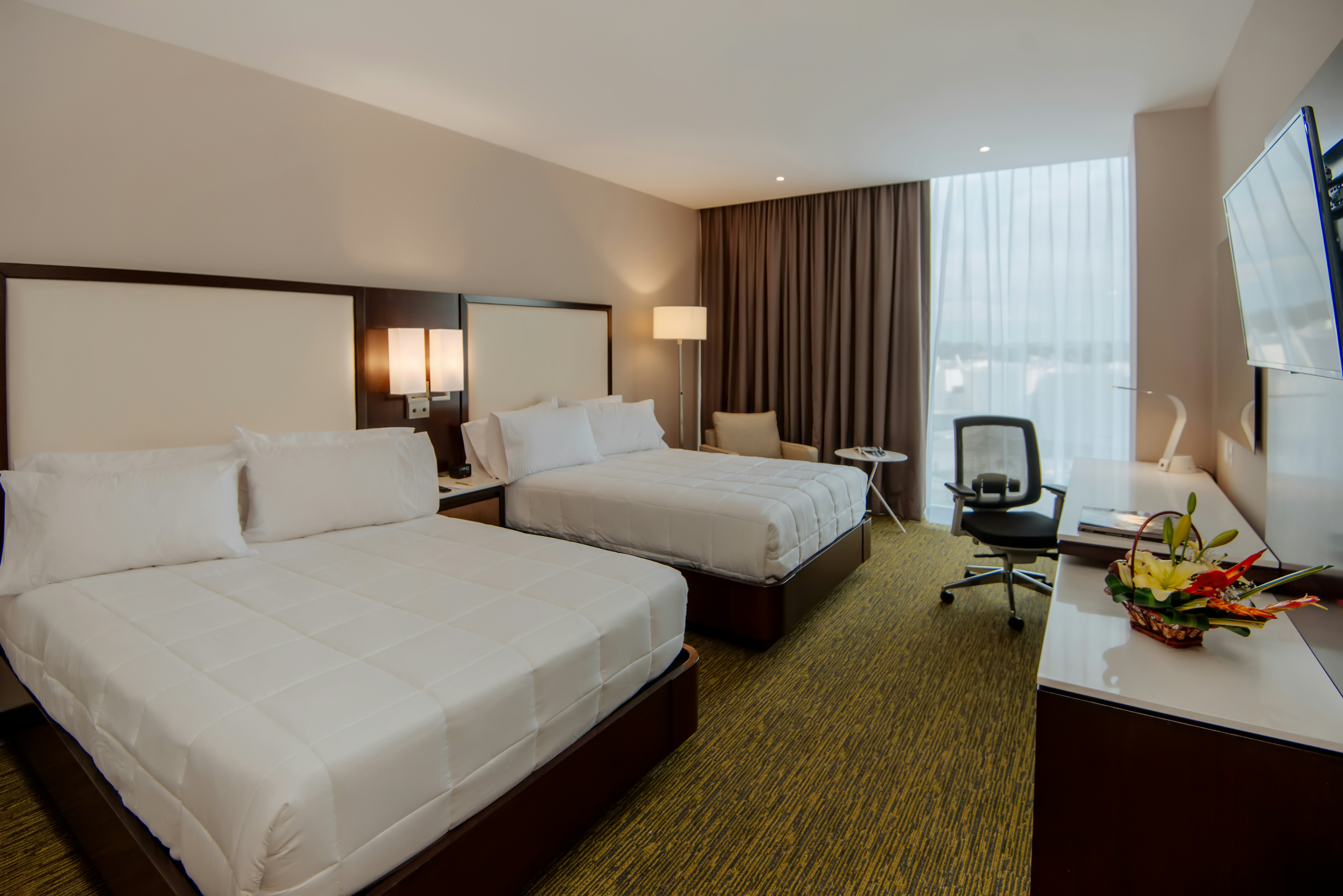 ROOM, 2 DOUBLE BEDS