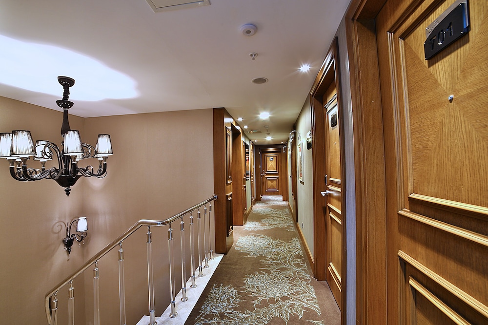 Adelmar Hotel Istanbul Sisli 34/60