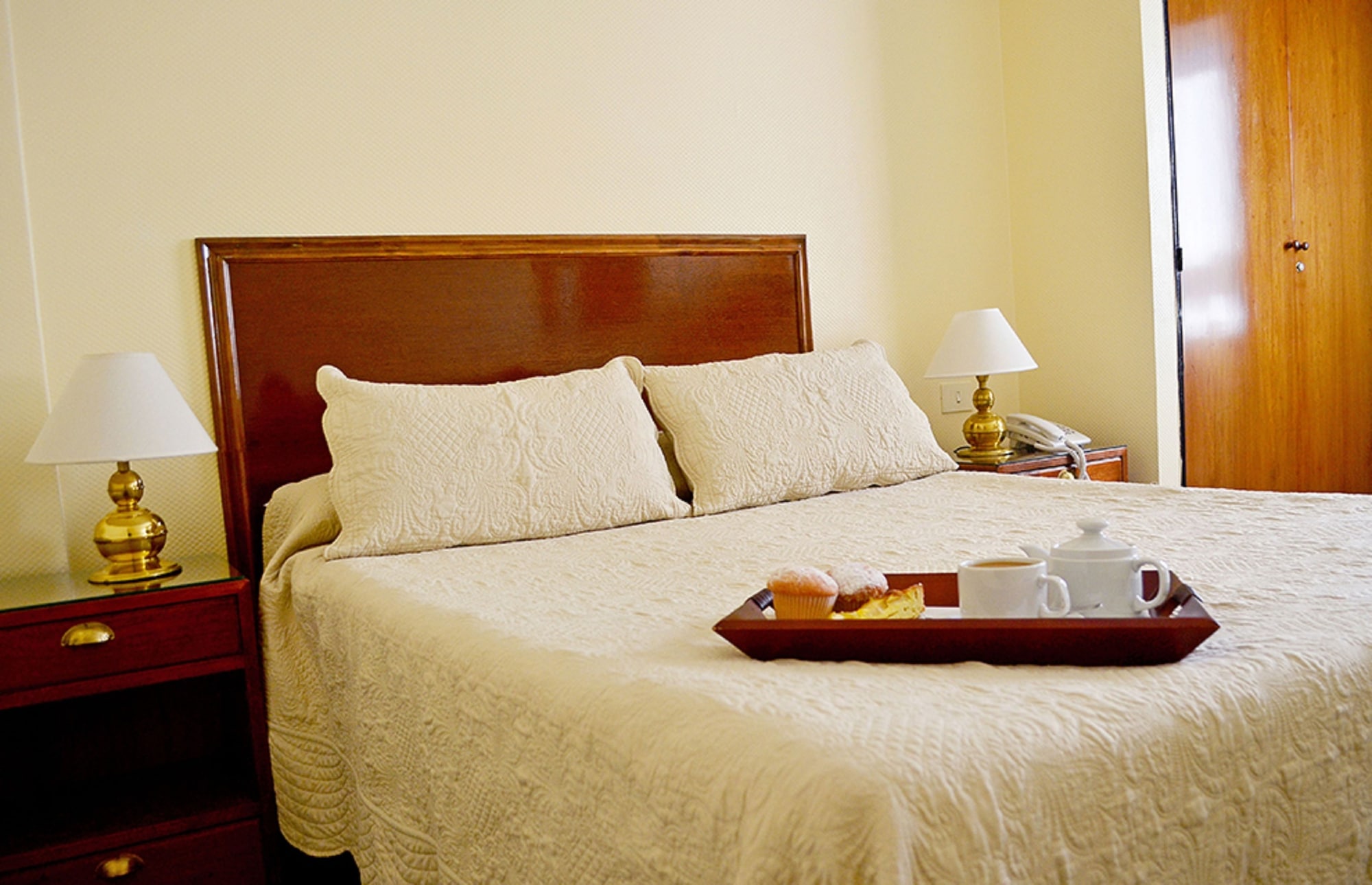 غرفة قياسية بسريرين منفصلين، Hotel Centro Naval 3/6