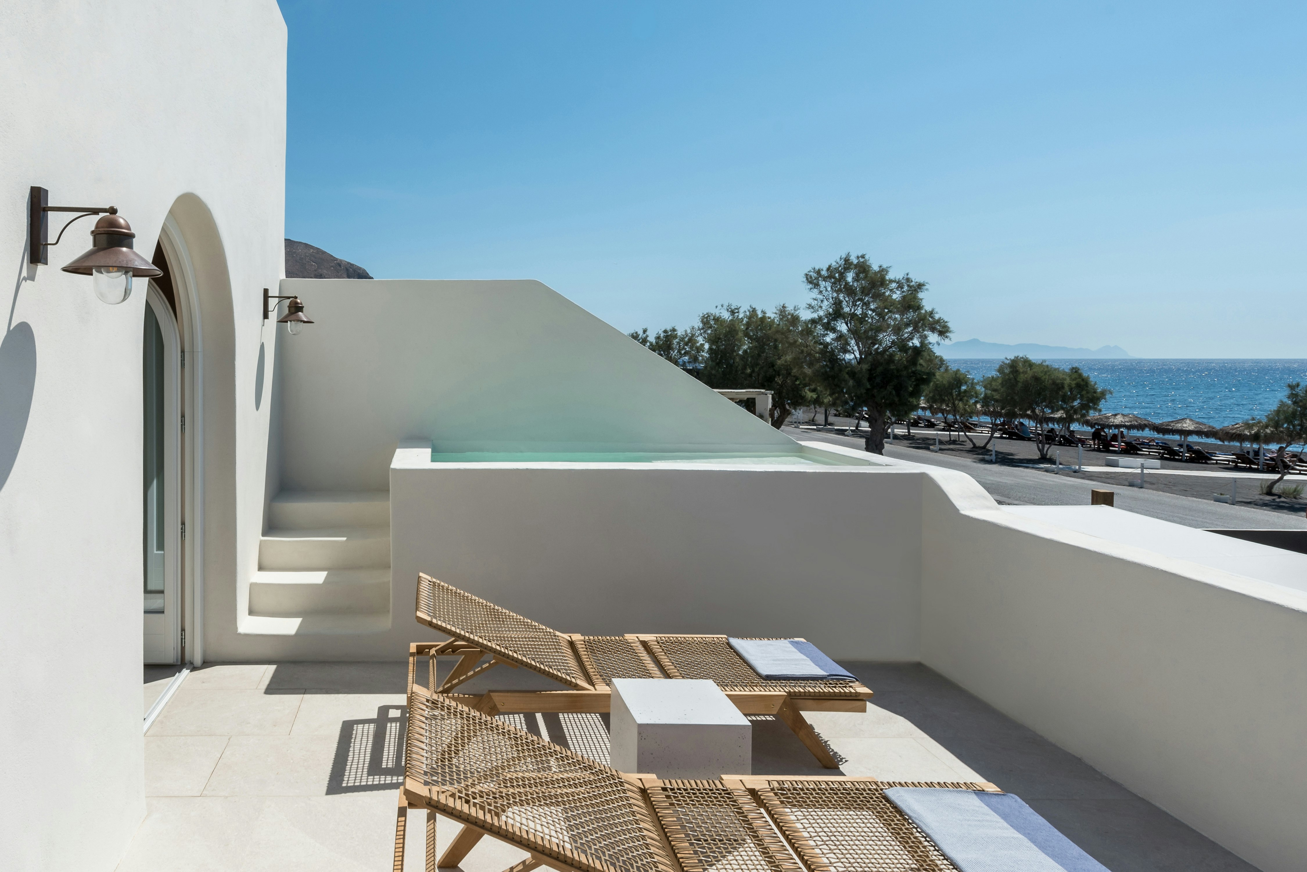 Istoria Hotel 43/46