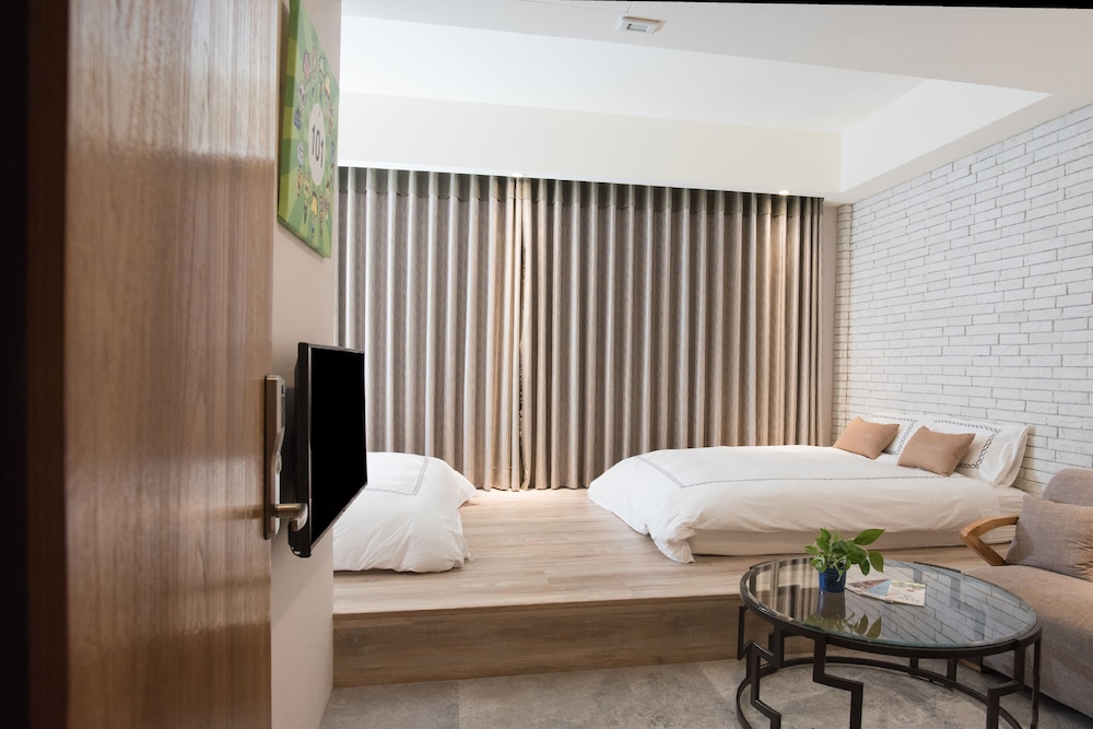 Tianli Hotel 43/68