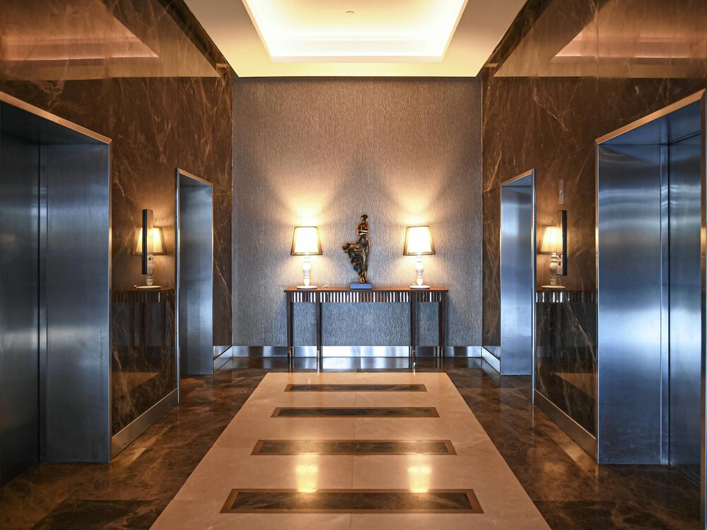 Mercure Istanbul West Hotel and Convention Center 19/33