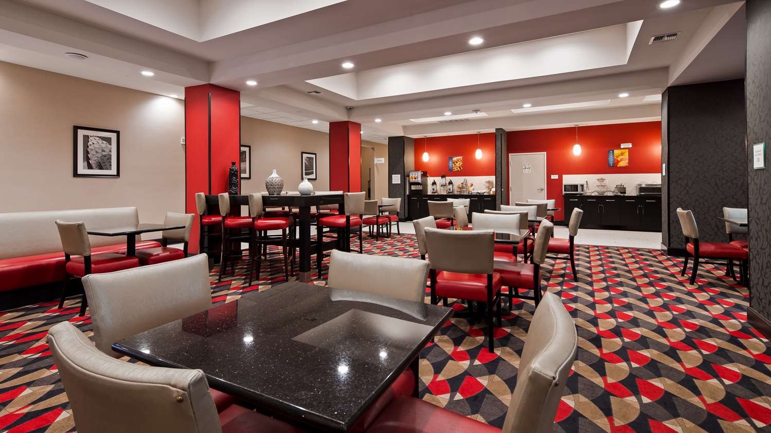 Best Western Plus Laredo Inn and Suites 31/37