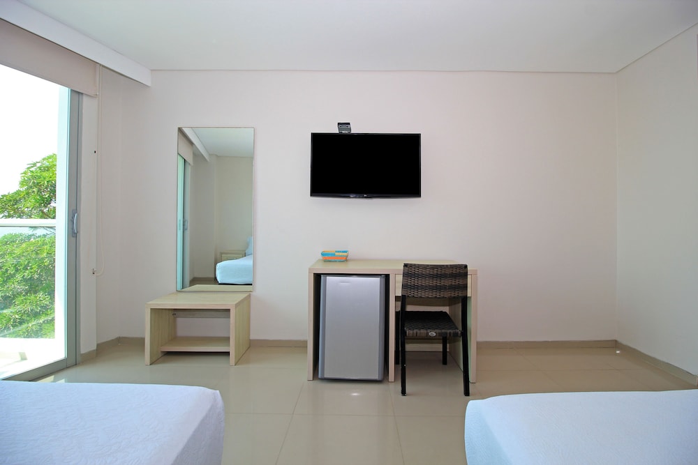 Hotel Summer 43/50