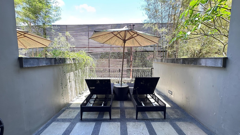 Argya Santi Resort Jimbaran 12/86