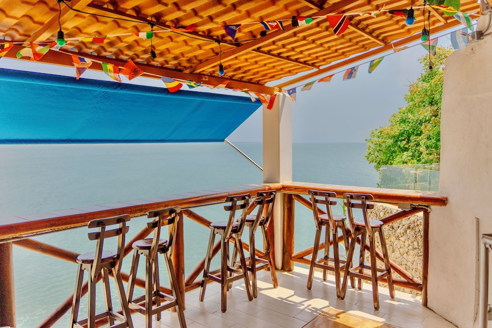 HOTEL ISLA REAL 7/48
