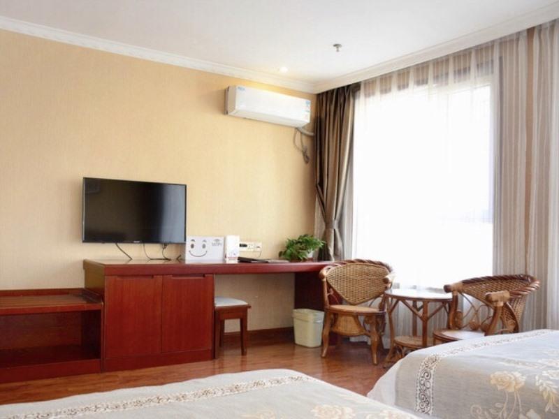 GreenTree Inn Taiyuan East Binhe Road Xiaodian High Speed Mouth Express Hotel 28/40