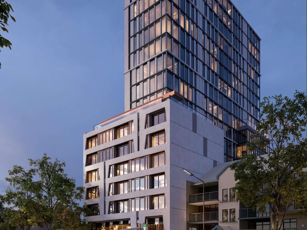 Mercure Melbourne La Trobe Street 4/51