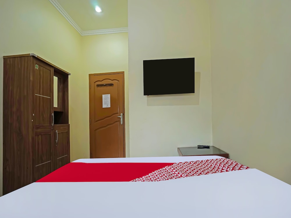 Oyo 335 Wisma Empat Lima 11/20