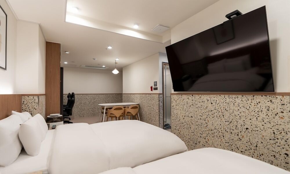 Jecheon Hound Hotel 24/50
