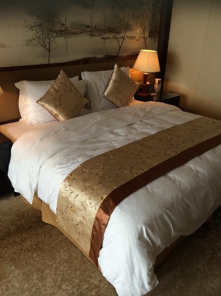 YANG PENG JINJIANG HOTEL 9/17
