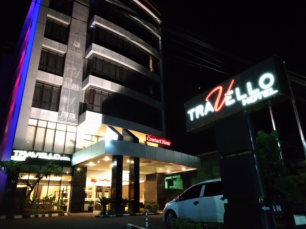 Travello Hotel Manado 2/32