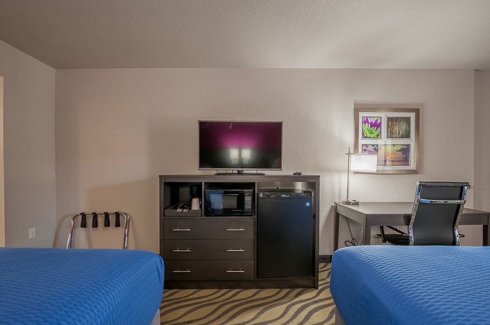 Stratford House Inns - Edmond 14/26