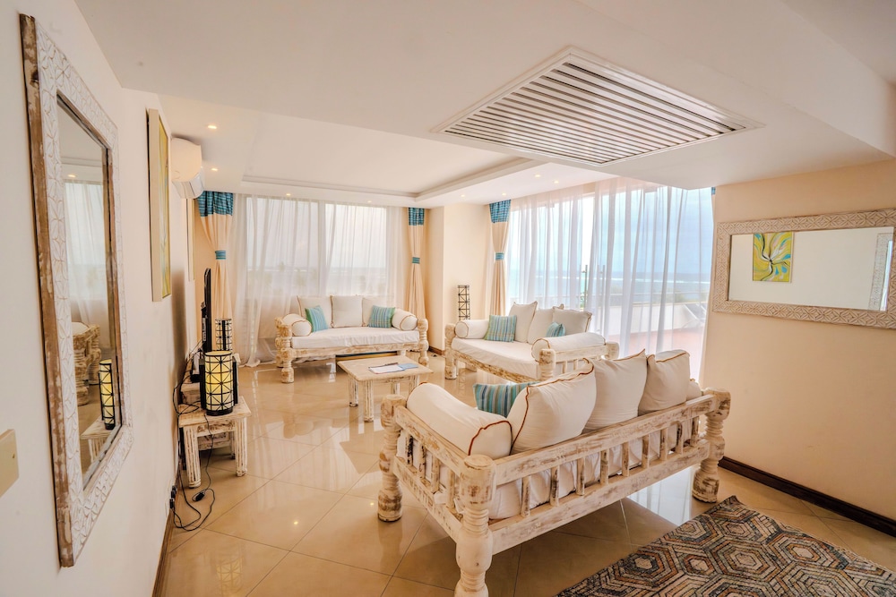 Kilua Beach Resort 36/60