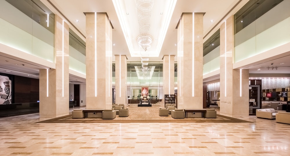 Lobby at Chiang Mai Marriott Hotel, CHIANG MAI