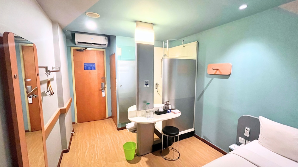 Ibis Budget Jakarta Airport 54/54