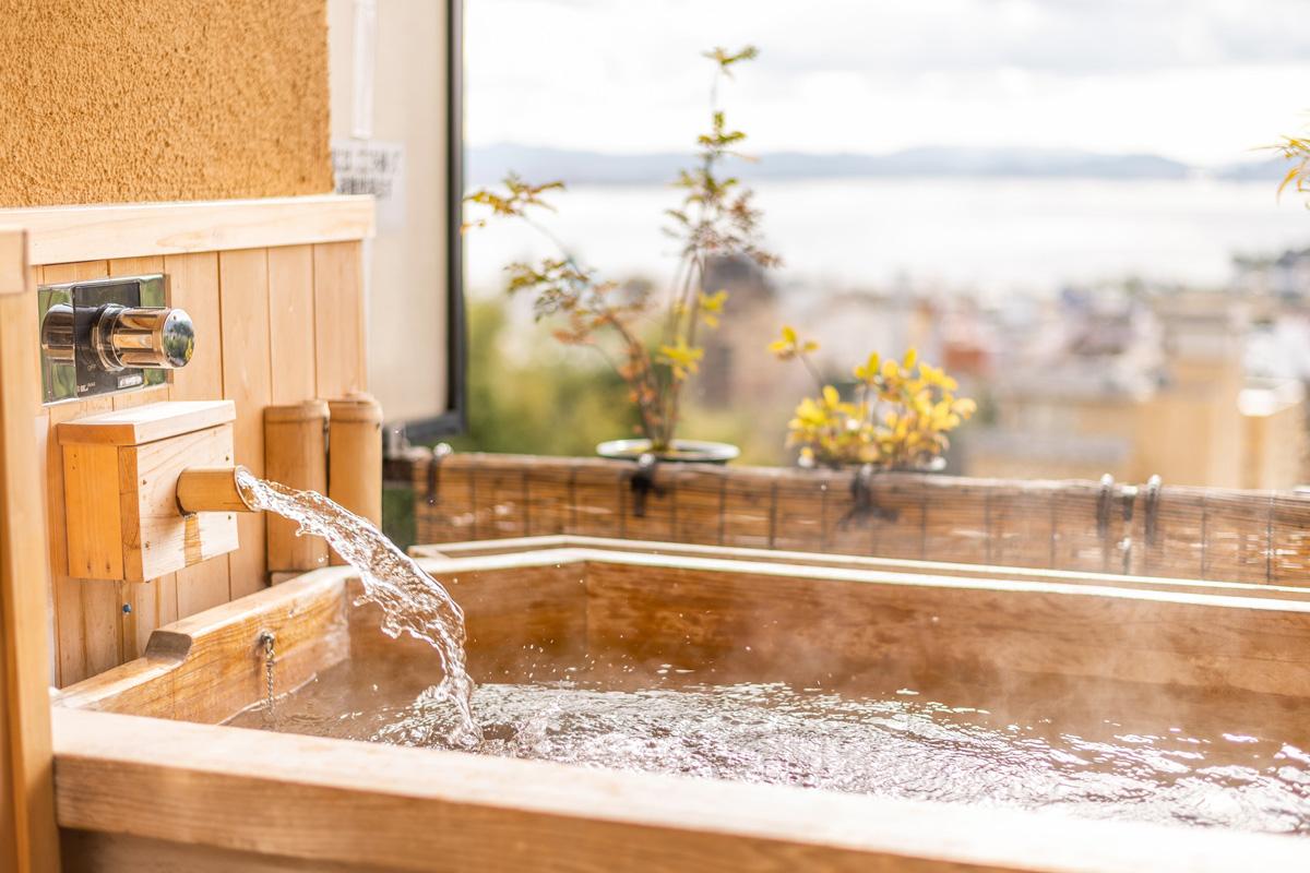 JAPANESE, OUTDOOR BATH