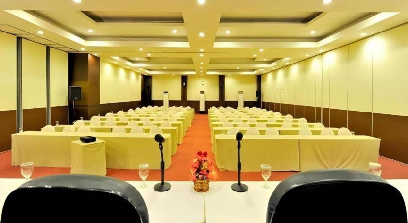 Muria Hotel 37/41