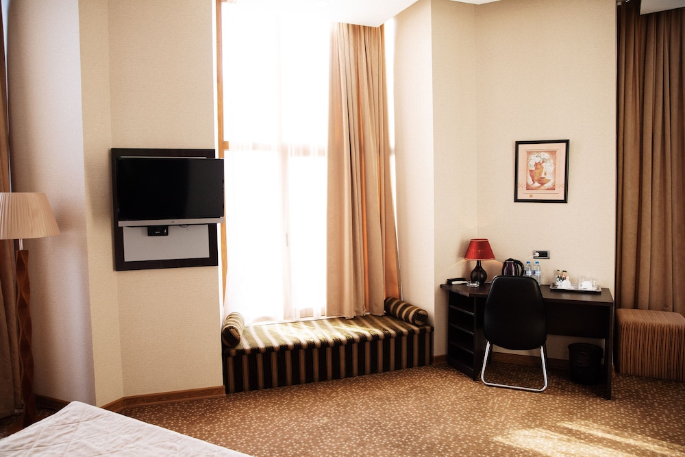 Austin Hotel Baku 53/71