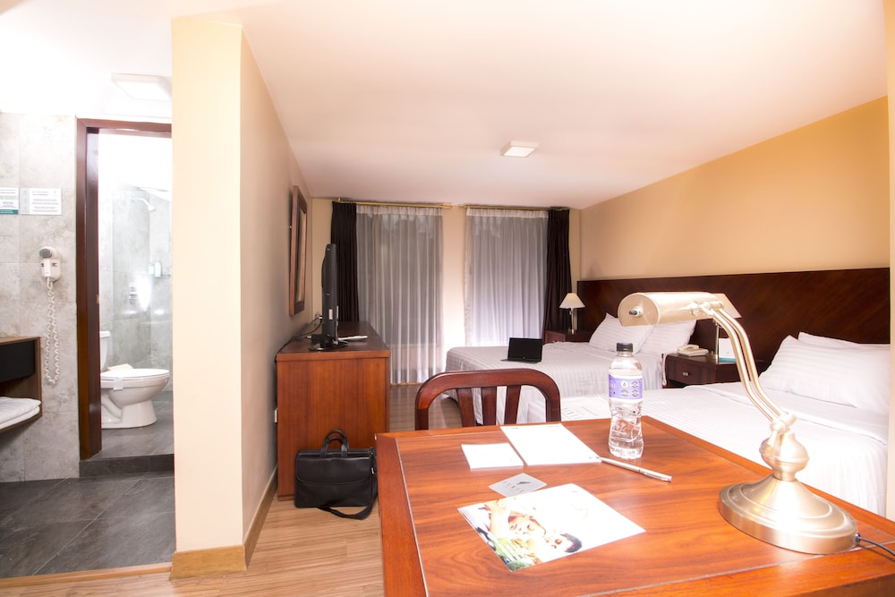 Fenix Hotel 20/66