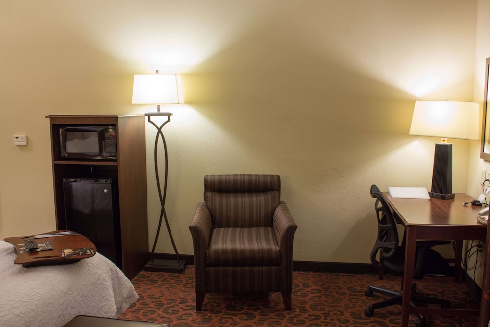 Hampton Inn Junction City Kansas 28/39