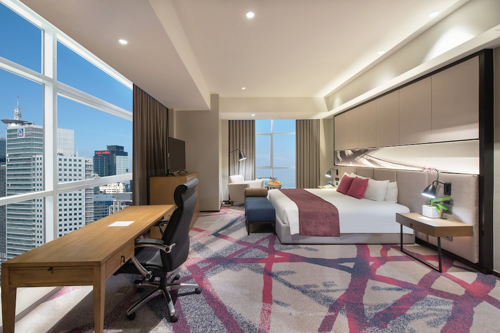Crowne Plaza Galleria Manila 33/80