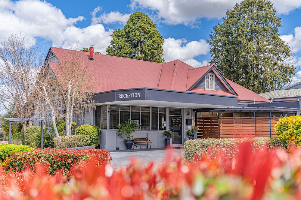BEST WESTERN COTSWOLD GARDENS in ARMIDALE