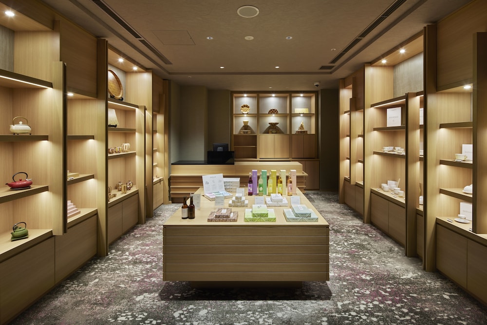 Hotel Hatsuhana 44/55