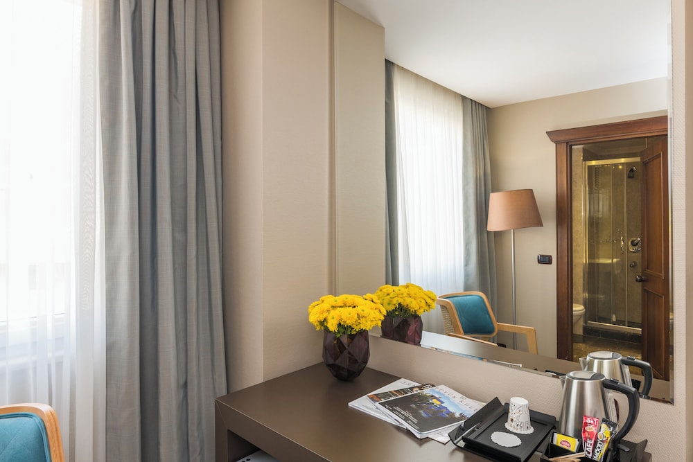 Semsan Hotel 34/66