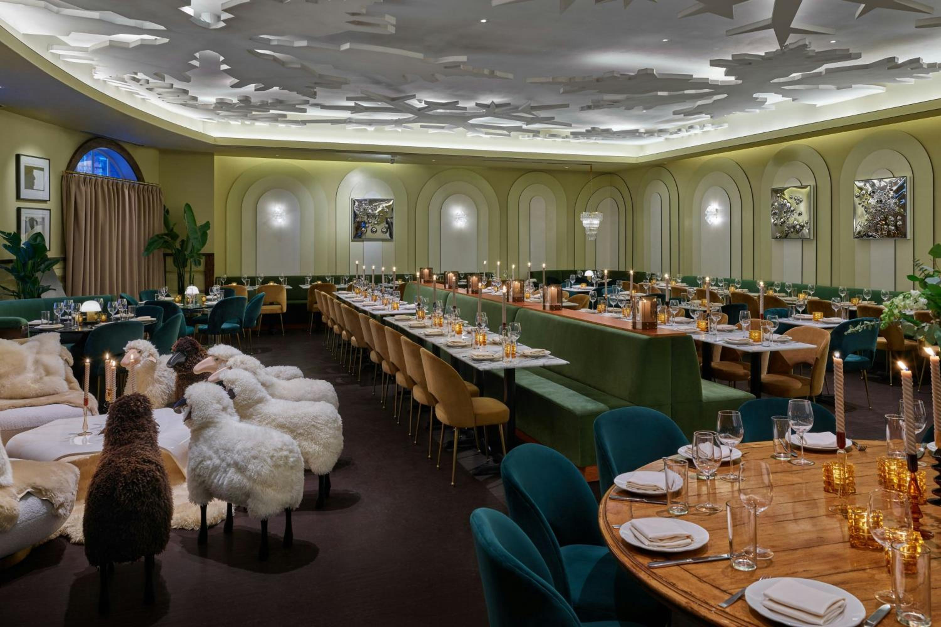 St Regis Residence Club by Frias 23/40