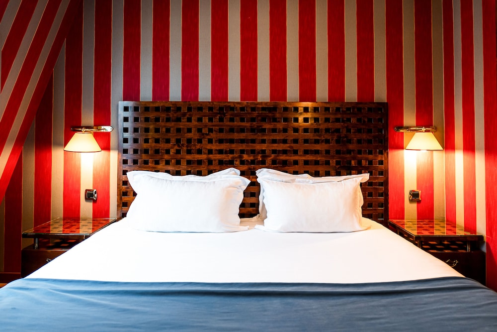 CLASSIC, DOUBLE BED