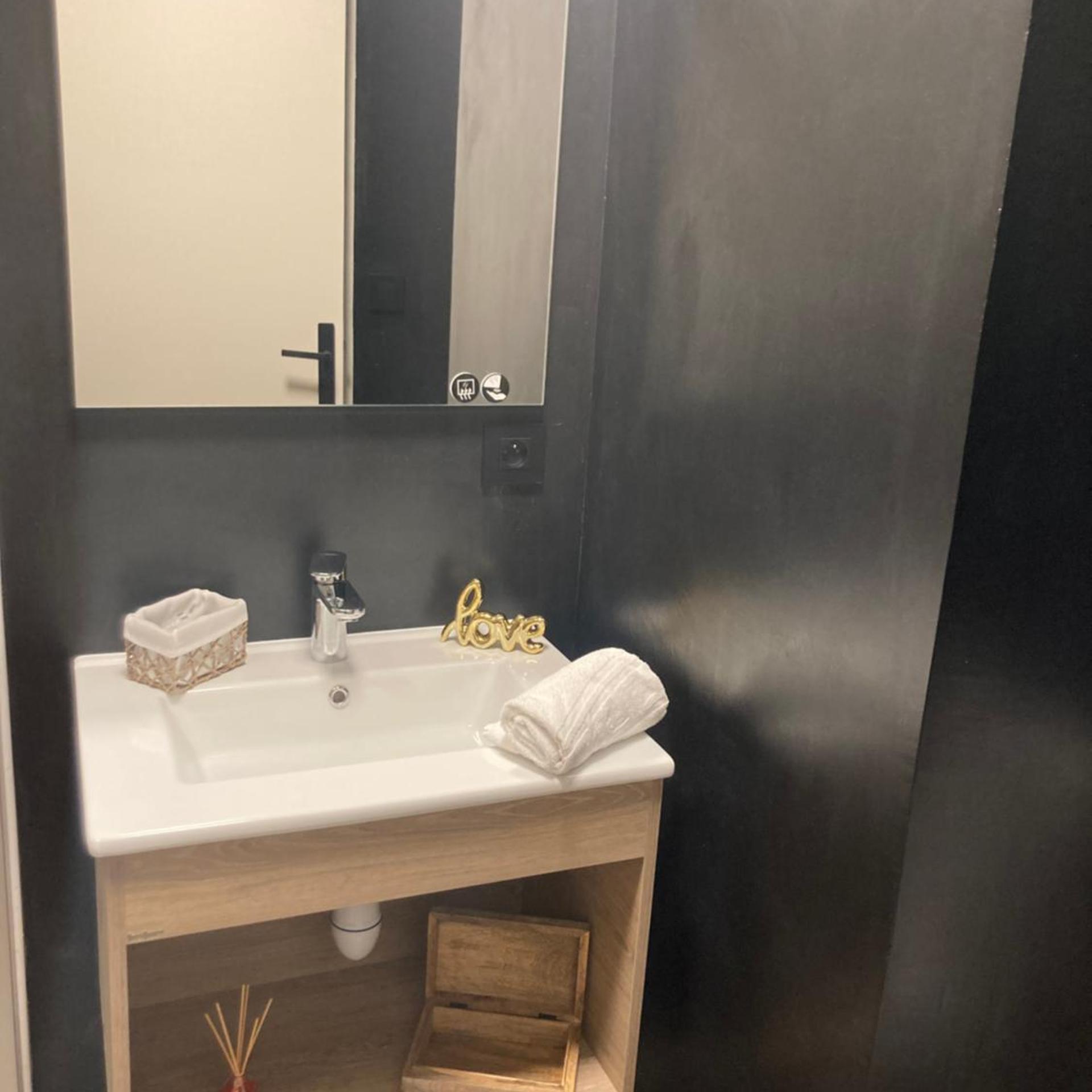 HOTEL DU CHATEAU 13/21