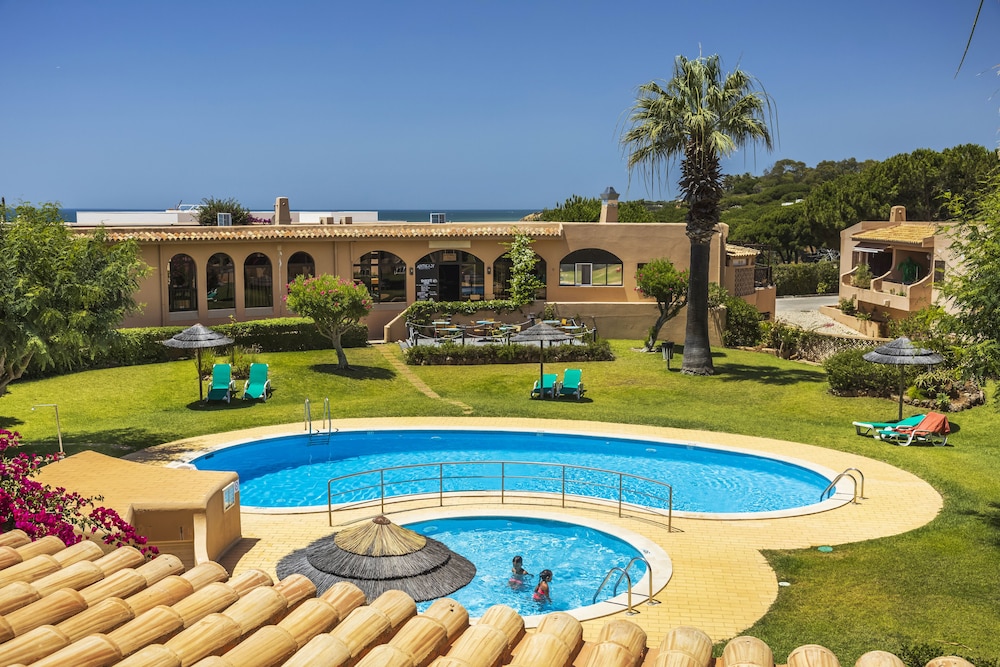Clube Maria Luisa photo1