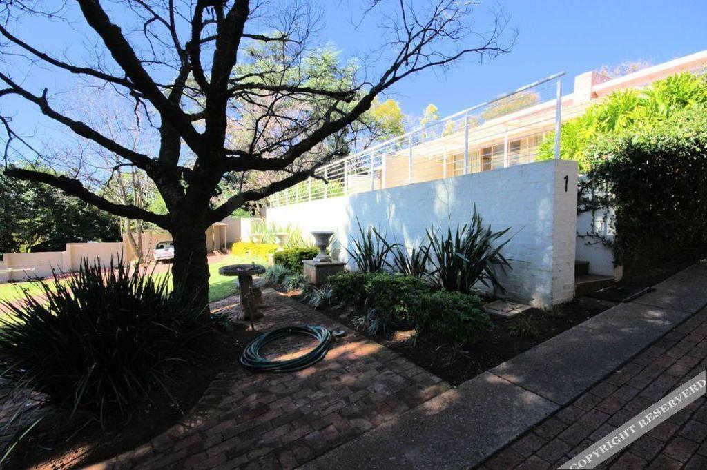Stay 2 Live Groenkloof 15/29