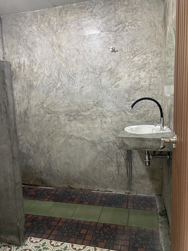 Majestic Sea View Resort 50/50