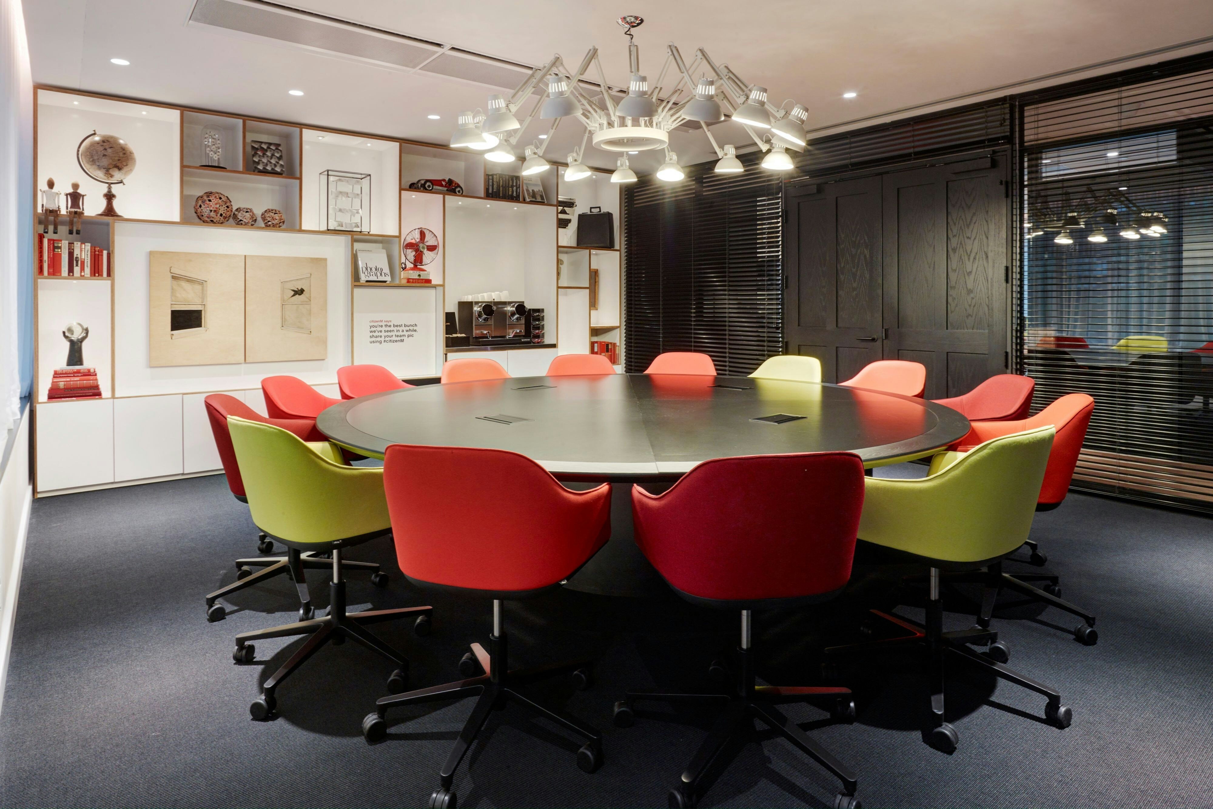 citizenM Washington DC hotel 34/43